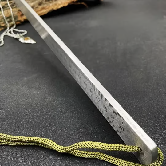 🎁Hoogwaardige stalen meetlint. geschikt voor zowel metingen als zelfverdediging (meeteenheden: inches en centimeters)